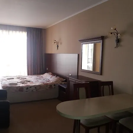 דירה Private Studio In